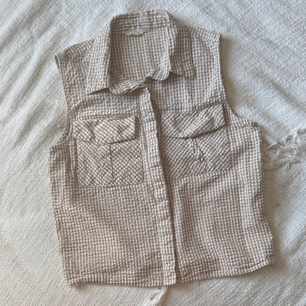 Sleeveless Checkered Top